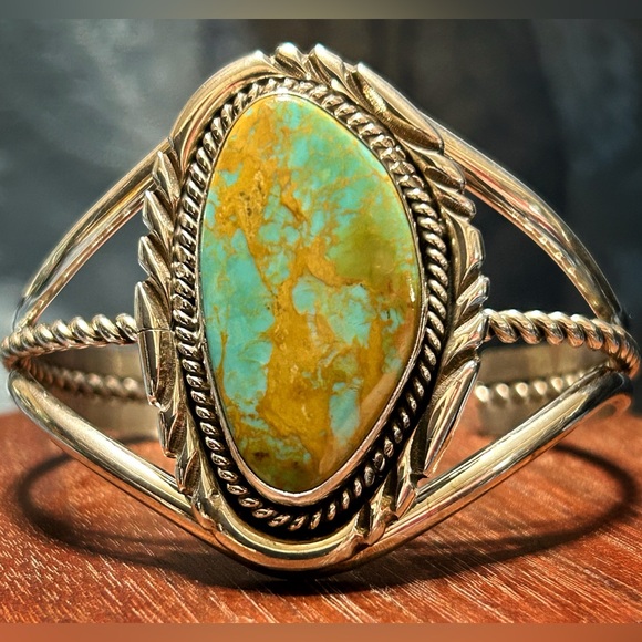 SIGNED MIKE THOMAS JR TOP GRADE STERLING TURQUOISE w WORLD MAP PATTERN! CUFF!! - Picture 10 of 10